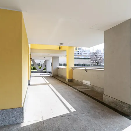 Precotto - G Pirelli - Bilocale Con Ampio Balcone Apartment *