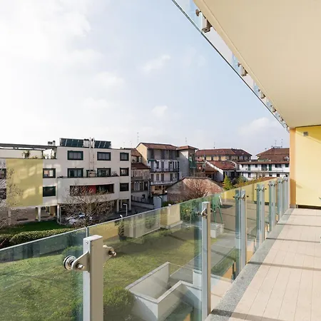 Precotto - G Pirelli - Bilocale Con Ampio Balcone Milan