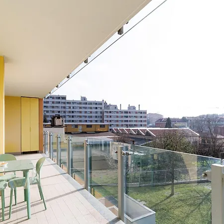 Precotto - G Pirelli - Bilocale Con Ampio Balcone Apartment Milan